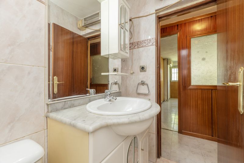 Natural Material Accents